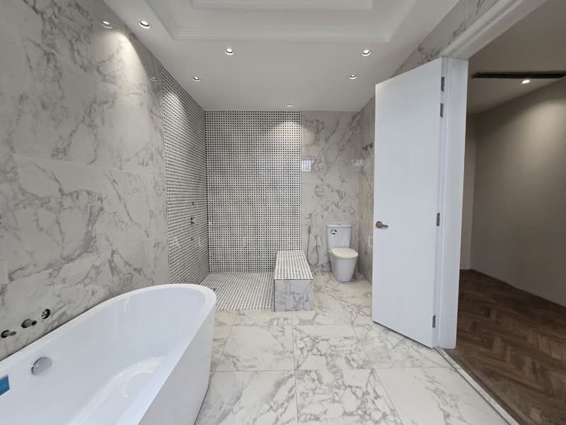 Dalia Residences untuk Untuk Dijual - RM 2,350,000, Mac 2026 - Bathroom - PropertyGuru.com.my