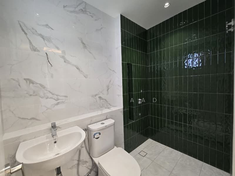 Dalia Residences untuk Untuk Dijual - RM 2,350,000, Mac 2026 - Bathroom - PropertyGuru.com.my