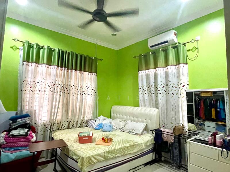 Untuk Dijual - HOT LOCATION‼️ Banglo Setingkat Kemasek, Kemaman [CANTIK & LUAS]