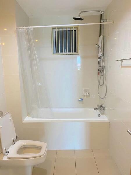 Servis Apartment untuk Disewa di Oasis Serviced Suites @ Oasis Ara Damansara - Vincent Lim - Bathroom - PropertyGuru.com.my