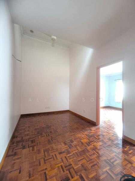 2-storey Terraced House for Sale in Sungai Buloh (Selangor) - Alicia Soo - Interior - PropertyGuru.com.my