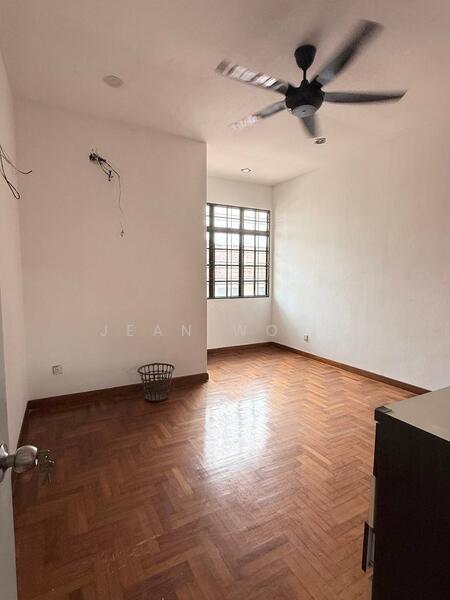 Untuk Dijual - Pelangi Indah