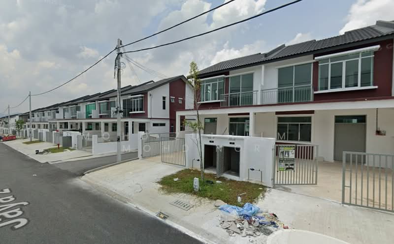 Terraced House for Sale in Taman Kundang Jaya (Rawang) - Mohd Zulhilmi Mohd Nor - Exterior - PropertyGuru.com.my