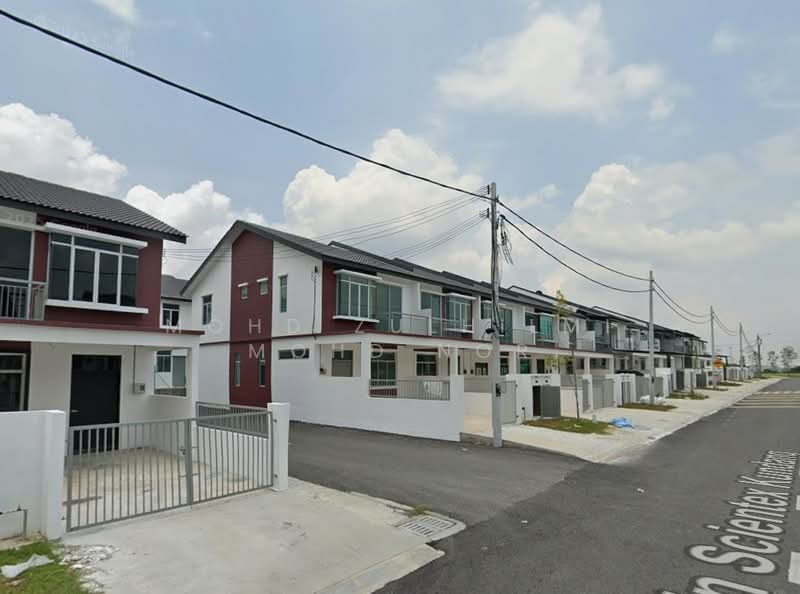 Terraced House for Sale in Taman Kundang Jaya (Rawang) - Mohd Zulhilmi Mohd Nor - Exterior - PropertyGuru.com.my