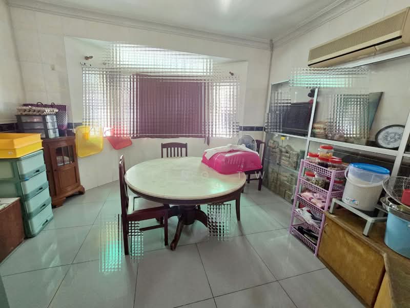 Rumah Banglo untuk Dijual di Taman Megah Kepong (Kepong) - Kiing TW - Dining Room - PropertyGuru.com.my