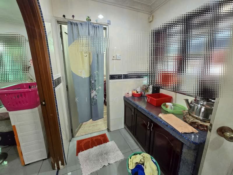Rumah Banglo untuk Dijual di Taman Megah Kepong (Kepong) - Kiing TW - Kitchen - PropertyGuru.com.my