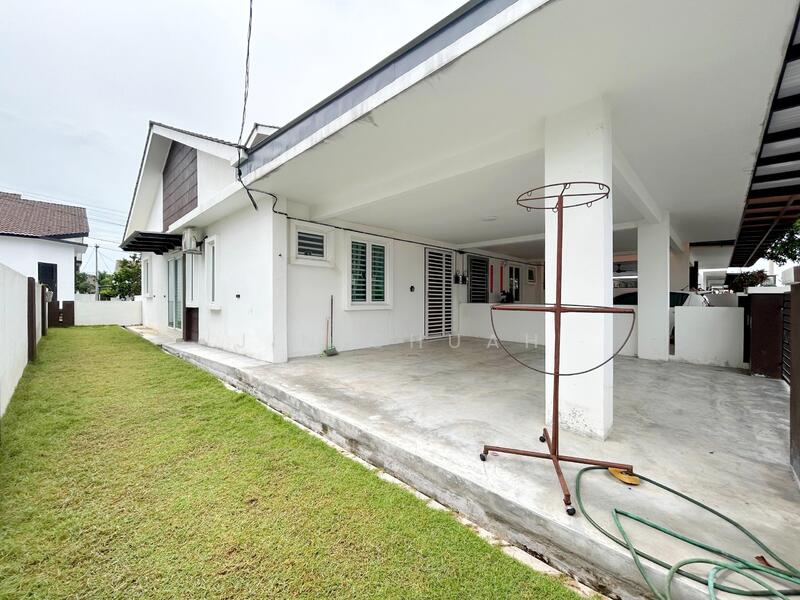 Untuk Disewa - Ara Kuda