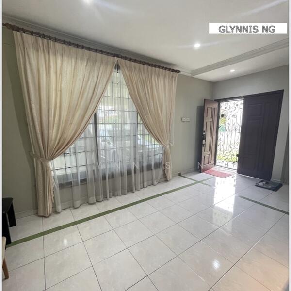 Rumah Banglo untuk Dijual di Taman Tambun Indah (Simpang Ampat) - Glynnis Ng - Living Room - PropertyGuru.com.my