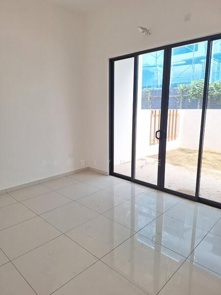 Semi-Detached House for Sale in Semenyih (Selangor) - Jesslyn Lee - Interior - PropertyGuru.com.my