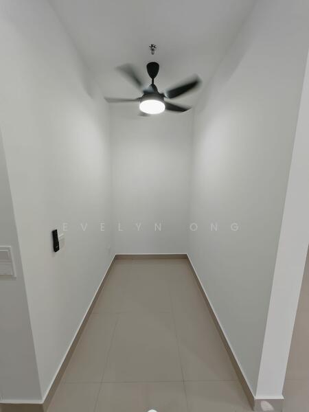 Service Residence for Rent at Residensi Ava @ Kiara Bay - Evelyn Ong - Work/Study Space - PropertyGuru.com.my