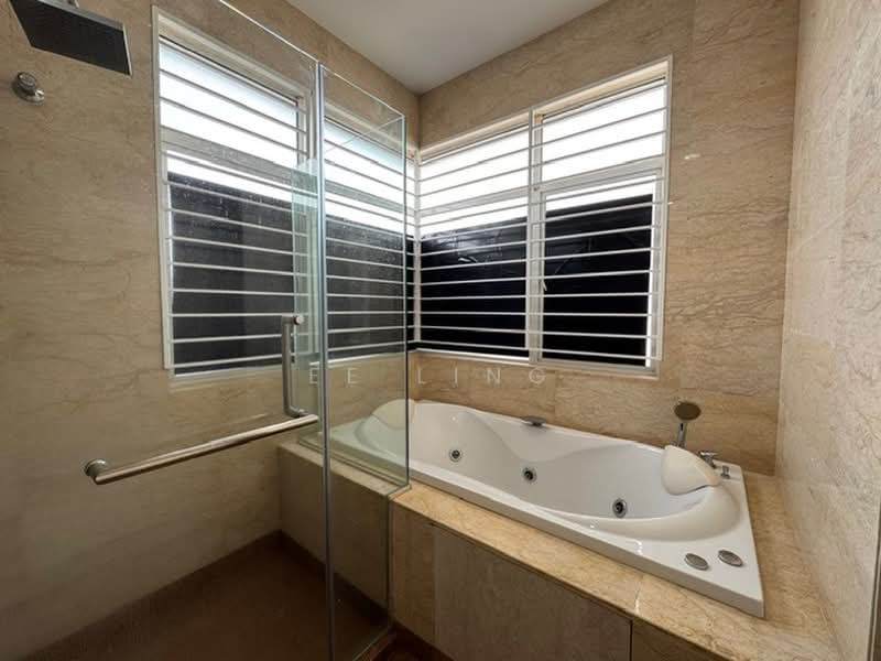 Bungalow for Sale in Bandar Puteri Puchong (Puchong) - EE Ling - Bathroom - PropertyGuru.com.my