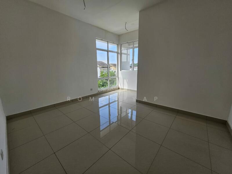 Untuk Dijual - [40x85] Corner Lot Semi D, Corus 68 M Residence 1, Bandar Tasik Puteri, Rawang