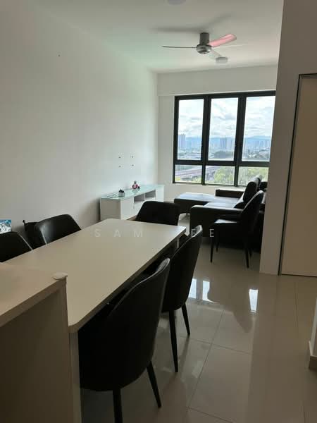Servis Apartment untuk Dijual di East Parc @ Manjalara - Sam Yee - Living Room - PropertyGuru.com.my