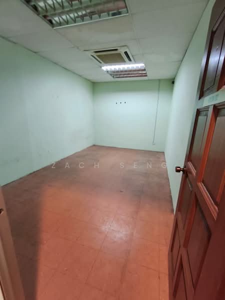 Shop / Office for Rent in Bandar Baru Ampang (Ampang) - Zach Seng - Interior - PropertyGuru.com.my
