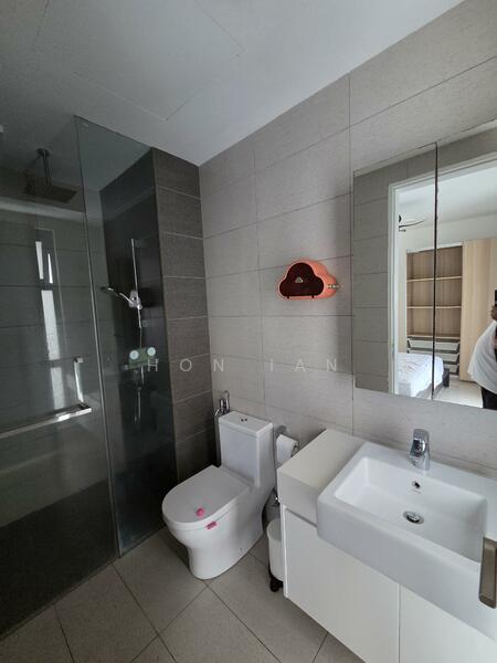 Service Residence for Rent at Skyluxe On The Park Bukit Jalil - Hon Ian - Bathroom - PropertyGuru.com.my