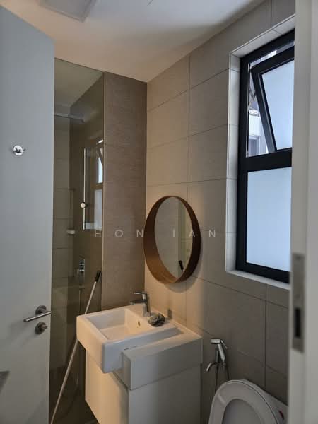 Service Residence for Rent at Skyluxe On The Park Bukit Jalil - Hon Ian - Bathroom - PropertyGuru.com.my