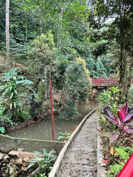 Air Turjun Sungai Sendat Ulu Yam Batang Kali Resort Chalet untuk Dijual untuk Untuk Dijual - RM 3,800,000, Apr 2026 - Exterior - PropertyGuru.com.my