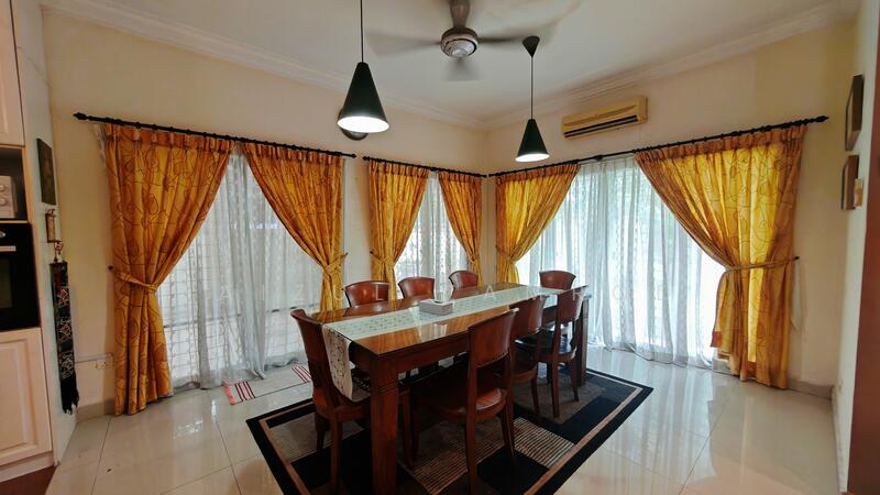 Rumah Berkembar untuk Dijual di Seksyen 9 (Bangi) - Faizul Zamrod - Dining Room - PropertyGuru.com.my