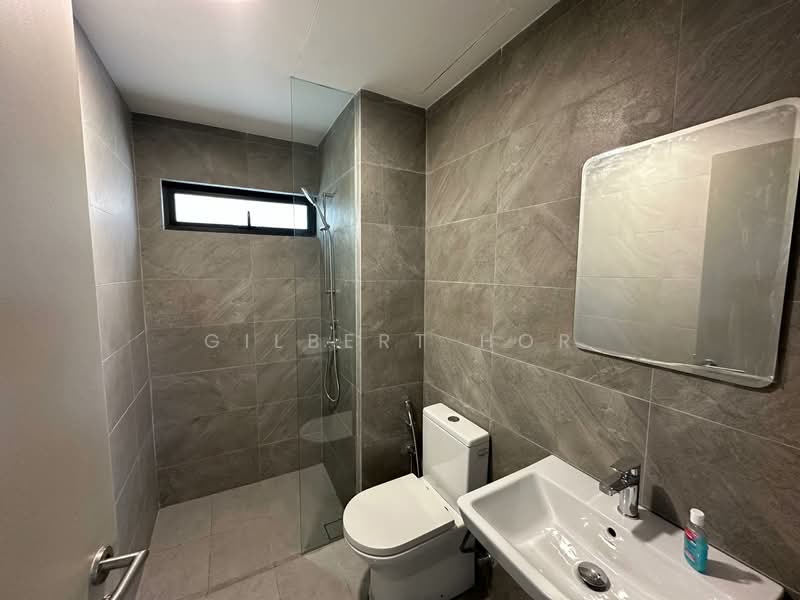 Condominium for Sale at Quinn Residence - Gilbert Hor - Bathroom - PropertyGuru.com.my