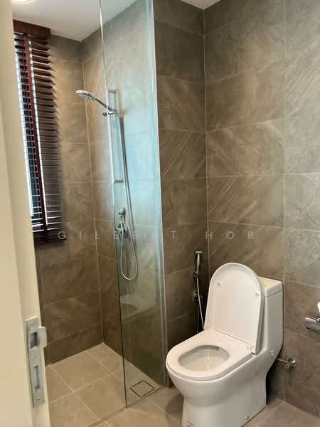 Condominium for Sale at Quinn Residence - Gilbert Hor - Bathroom - PropertyGuru.com.my