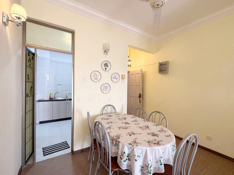Condominium for Rent at Eden Seaview Condominium - Ashley Lim - Dining Room - PropertyGuru.com.my