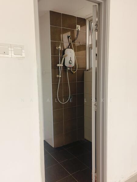 Condominium for Rent at Dwiputra Residences - Natalie Loke - Bathroom - PropertyGuru.com.my
