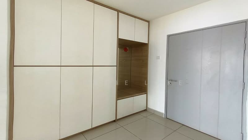 Condominium for Rent at Dwiputra Residences - Natalie Loke - Entrance - PropertyGuru.com.my