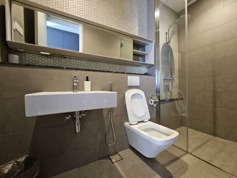 Servis Apartment untuk Dijual di Lucentia Residences - Ken Lee - Bathroom - PropertyGuru.com.my