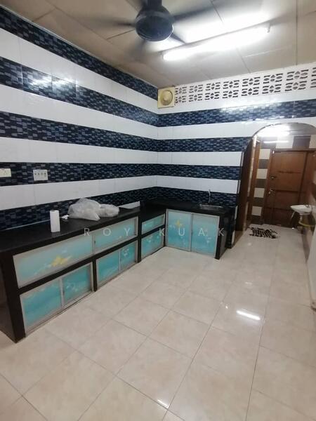 Rumah Teres 1-Tingkat untuk Disewa di Taman Murai Jaya (Simpang Ampat) - Roy Kuak - Kitchen - PropertyGuru.com.my