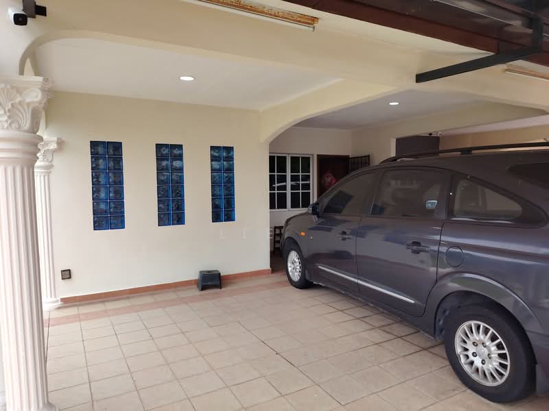 Rumah Teres 2 Tingkat untuk Dijual di Taman Seremban Baru (Seremban) - Lee . - Exterior - PropertyGuru.com.my
