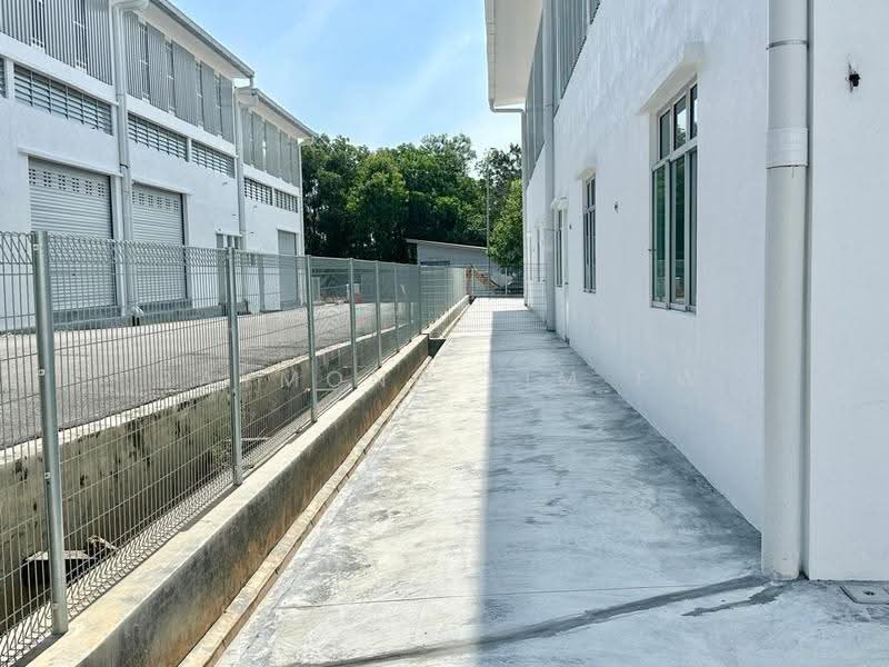 Kilang untuk Disewa di Ayer Keroh (Melaka) - Raymond Lim PW - Exterior - PropertyGuru.com.my