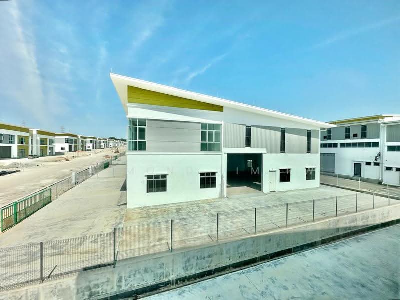 Kilang untuk Disewa di Ayer Keroh (Melaka) - Raymond Lim PW - Exterior - PropertyGuru.com.my