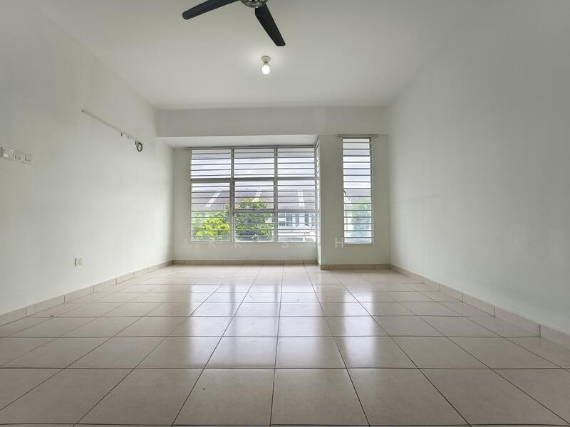 2-storey Terraced House for Sale in Taman Bangi Avenue (Bangi) - KK Sah - Interior - PropertyGuru.com.my