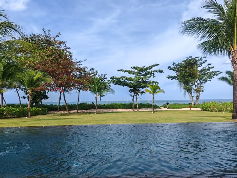 Anantara Desaru Coast Residences untuk Untuk Dijual - RM 8,100,000, Mac 2026 - Pool - PropertyGuru.com.my