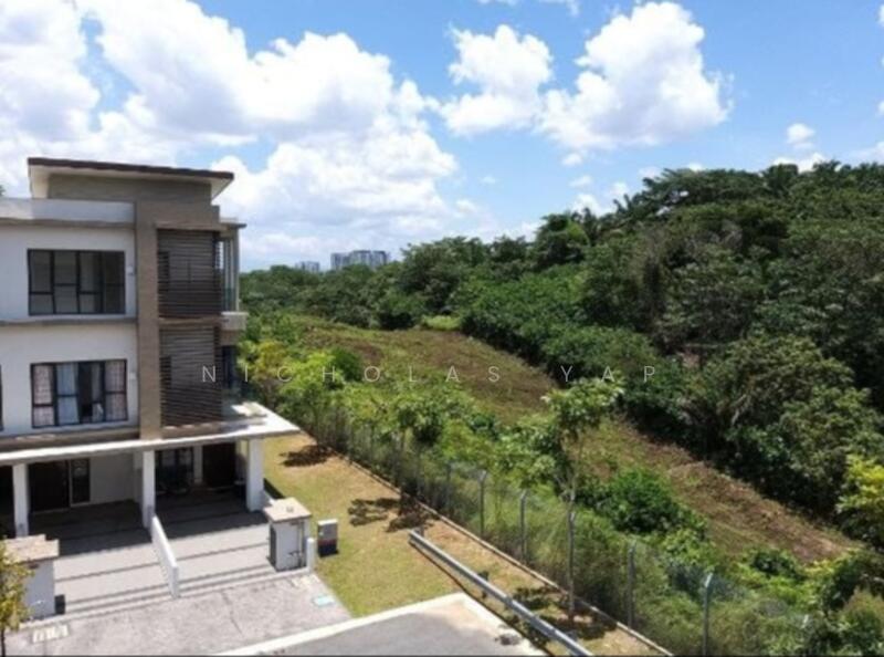 Untuk Disewa - N'Dira Townhouse