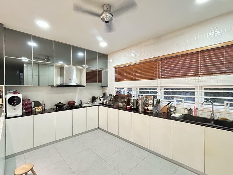 Rumah Banglo untuk Dijual di Seksyen U1 (Glenmarie) - Lai YK - Kitchen - PropertyGuru.com.my