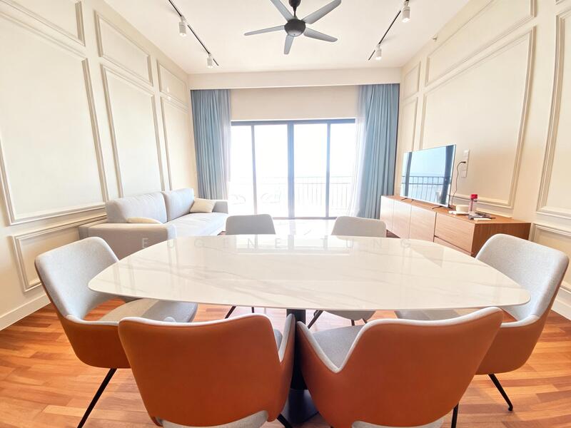 Servis Apartment untuk Dijual di Straits Residences - Eugene Tung - Living Room - PropertyGuru.com.my