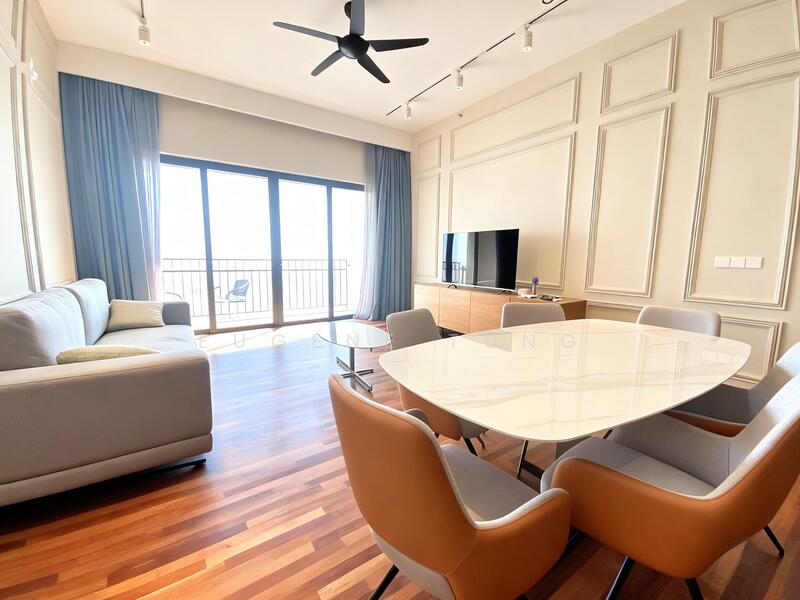 Servis Apartment untuk Dijual di Straits Residences - Eugene Tung - Living Room - PropertyGuru.com.my