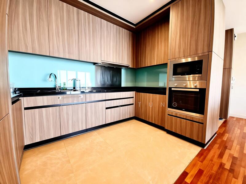 Servis Apartment untuk Dijual di Straits Residences - Eugene Tung - Kitchen - PropertyGuru.com.my