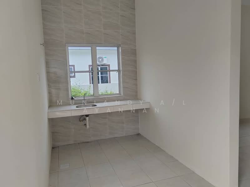 Rumah Berkembar untuk Dijual di Batu Gajah (Perak) - Muniandy A/L Ayannan - Interior - PropertyGuru.com.my