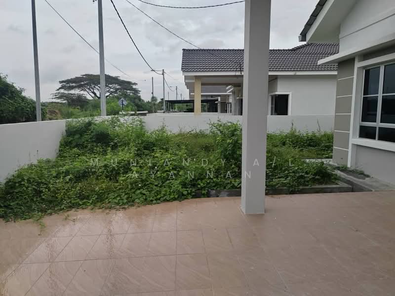 Rumah Berkembar untuk Dijual di Batu Gajah (Perak) - Muniandy A/L Ayannan - Exterior - PropertyGuru.com.my