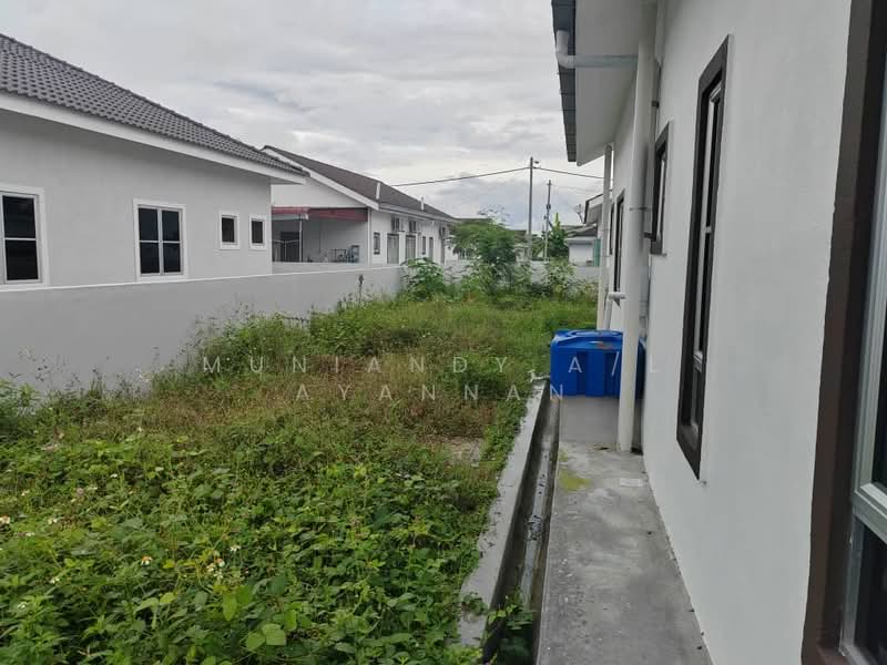 Rumah Berkembar untuk Dijual di Batu Gajah (Perak) - Muniandy A/L Ayannan - Exterior - PropertyGuru.com.my