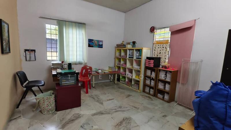 Rumah Teres untuk Dijual di Taman Rakan (Kajang) - Steven Yong - Study - PropertyGuru.com.my