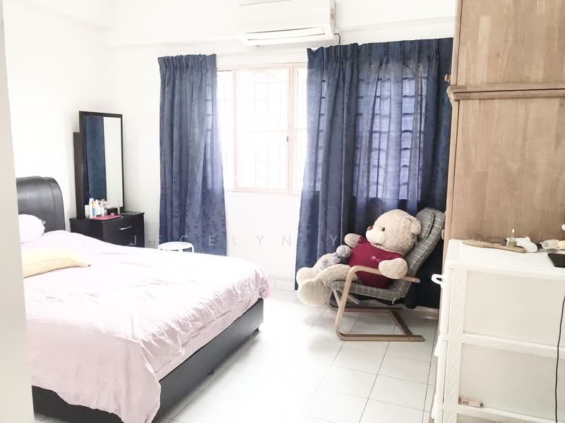 Apartment for Sale at Kayangan Apartment, Bandar Sunway - Jecelyn Yeoh - Bedroom - PropertyGuru.com.my