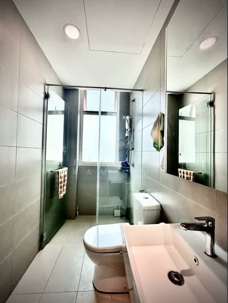 Condominium for Sale at Ferringhi Residence 2 - Ressha Ramesh - Bathroom - PropertyGuru.com.my