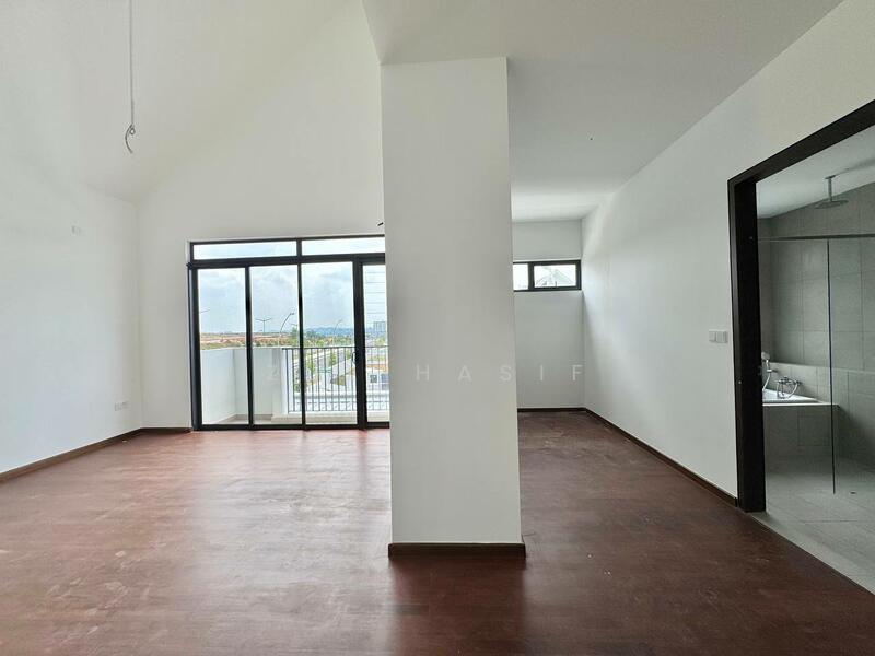 For Sale - The Eighth, Elmina Green