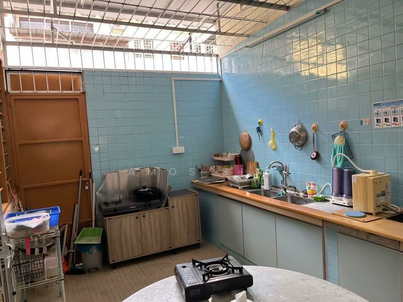 Rumah Teres untuk Dijual di Taman Green Lane (Jelutong) - Amos Sin - Kitchen - PropertyGuru.com.my
