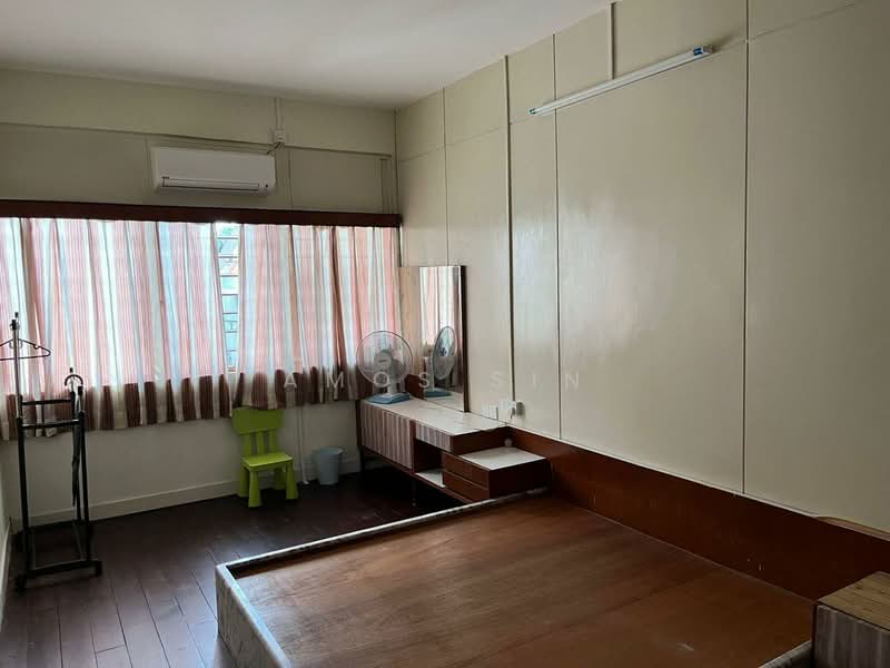 Rumah Teres untuk Dijual di Taman Green Lane (Jelutong) - Amos Sin - Bedroom - PropertyGuru.com.my