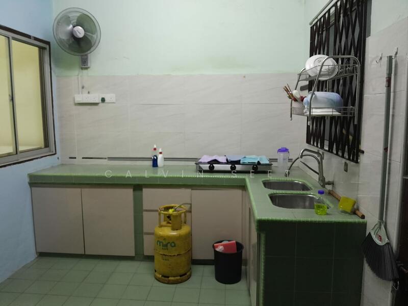 1-storey Terraced House for Rent in Batu Berendam (Melaka) - Calvin Seet - Kitchen - PropertyGuru.com.my