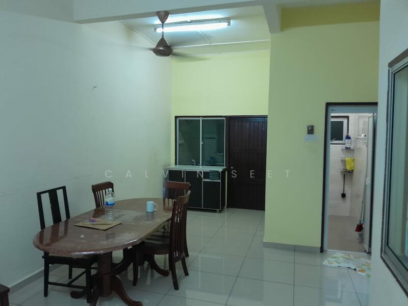 1-storey Terraced House for Rent in Batu Berendam (Melaka) - Calvin Seet - Dining Room - PropertyGuru.com.my
